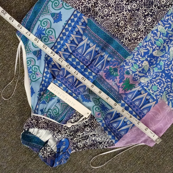 🆕️ 💜HTF Alice & Trixie💜 - Blue/Purple Floral Faux Wrap Halter Neck Silk Dress - Picture 13 of 14